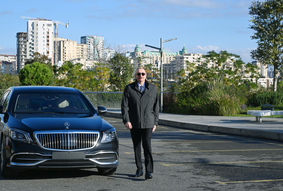 President Ilham Aliyev attended opening of third section of Central Park in Baku